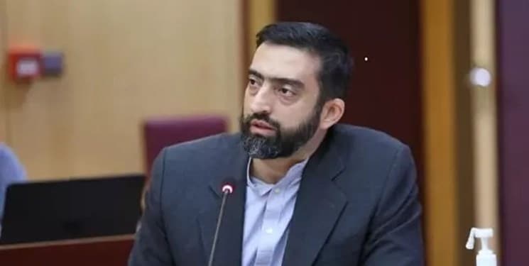سخنگوی وزارت علوم: حذف رشته‌های علوم پایه صحت ندارد